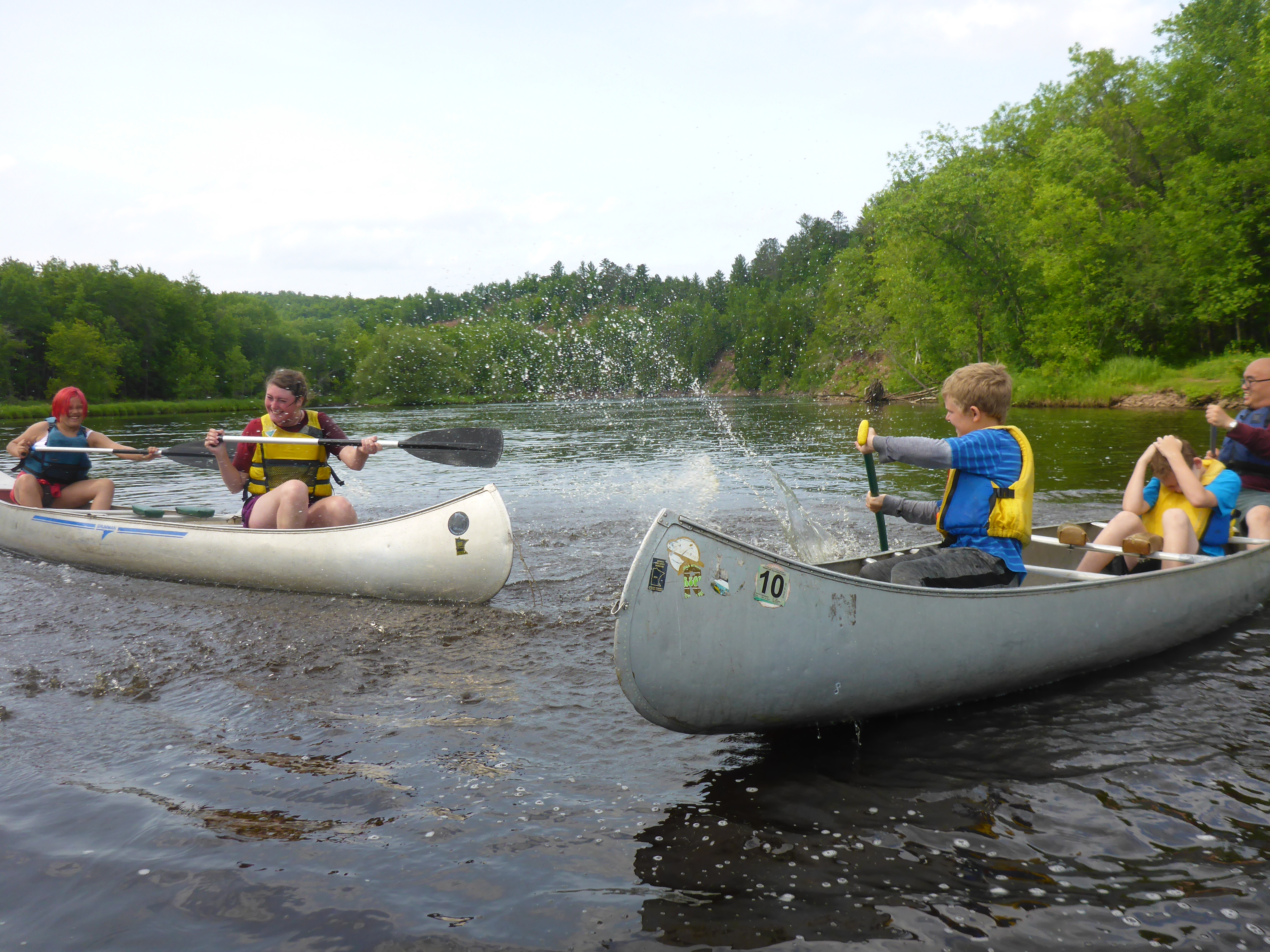 Youth paddlers learning to canoe at Chambersgrove launch on the St. Louis River